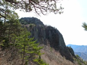 天狗の岩壁