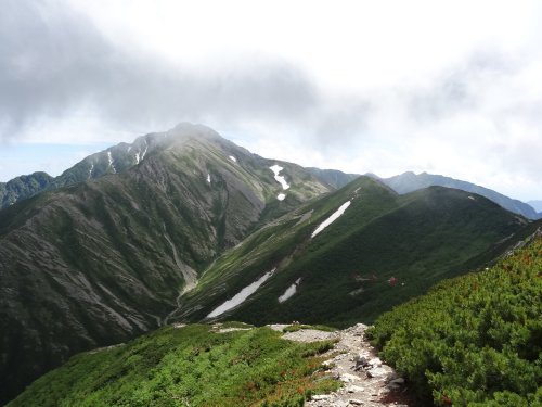 荒川小屋と赤石岳